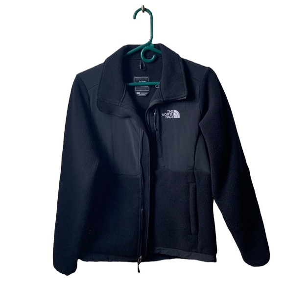 The North Face Jackets & Blazers - NWOT Women’s The North Face Fleece Zip Up Jacket Size Small Petite In Black